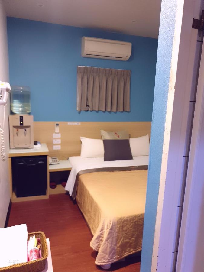 Yung Feng Hotel Keelung Exterior foto